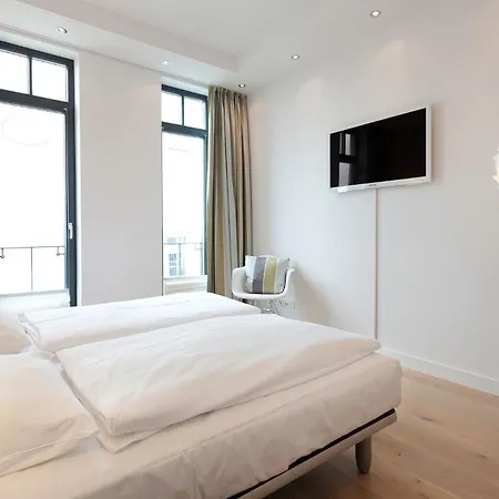 Claire Meerzeit Sellin (Rugen)